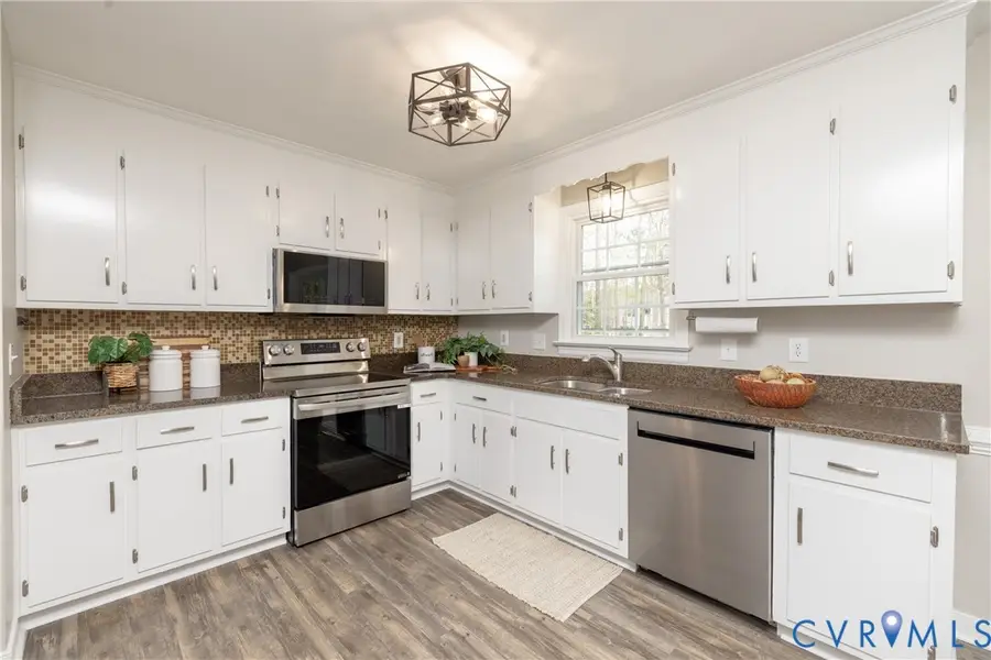 13909 Highpaige Way, Chester, VA 23831 - #3