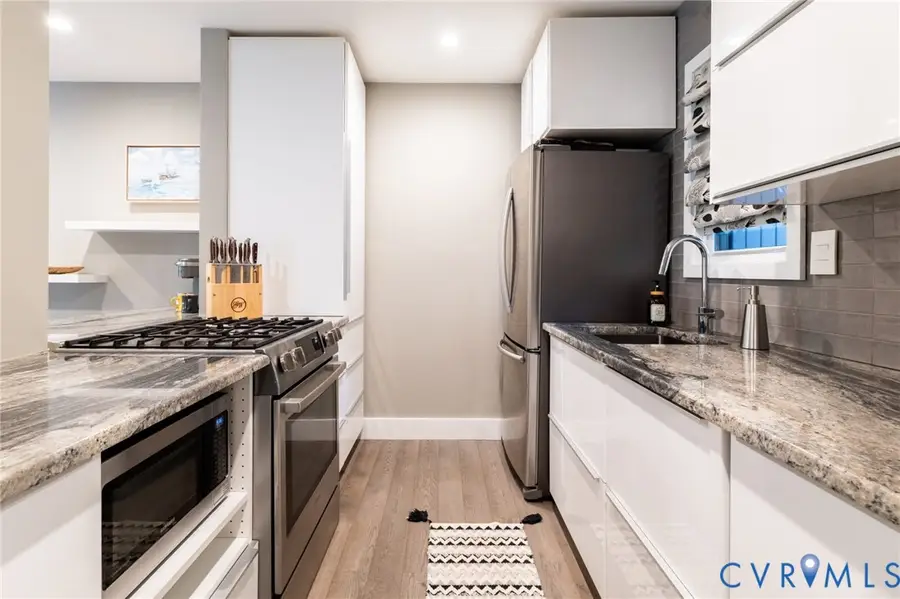 11915 W Briar Patch Drive, Midlothian, VA 23113 - #3