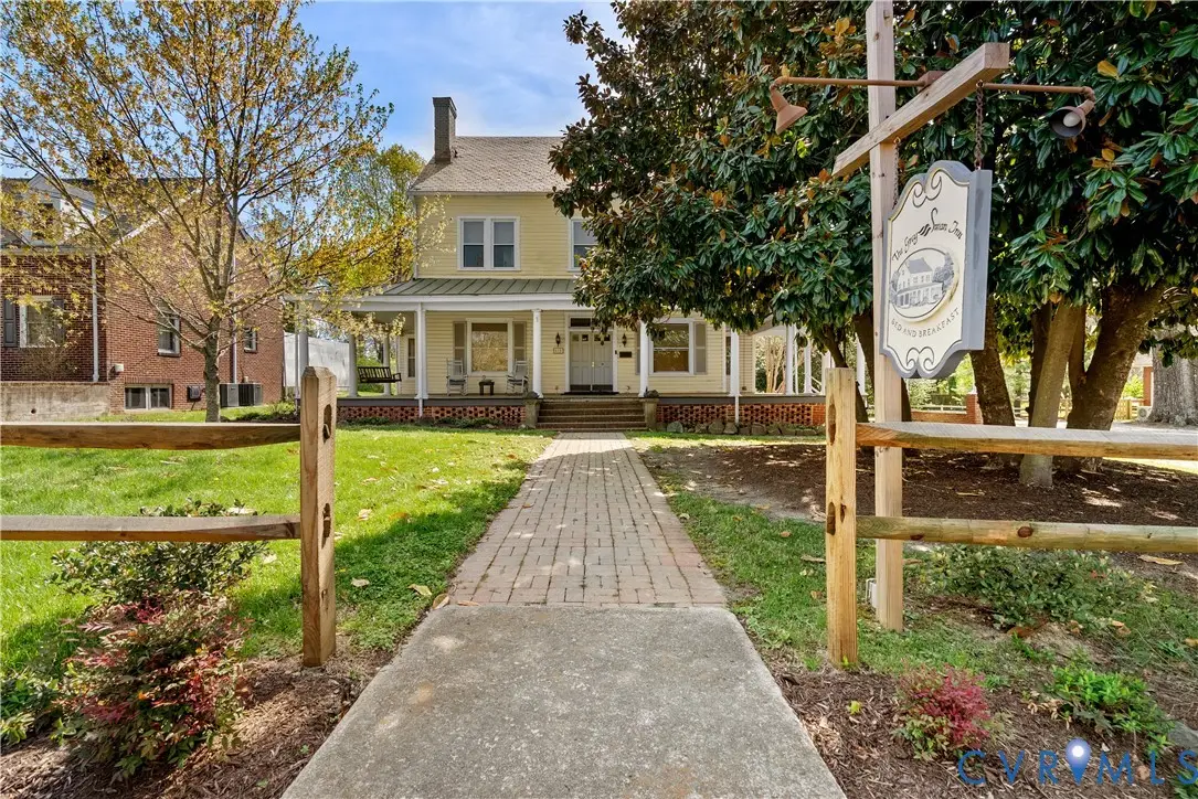 615 S Main Street, Blackstone, VA 23824 - #1