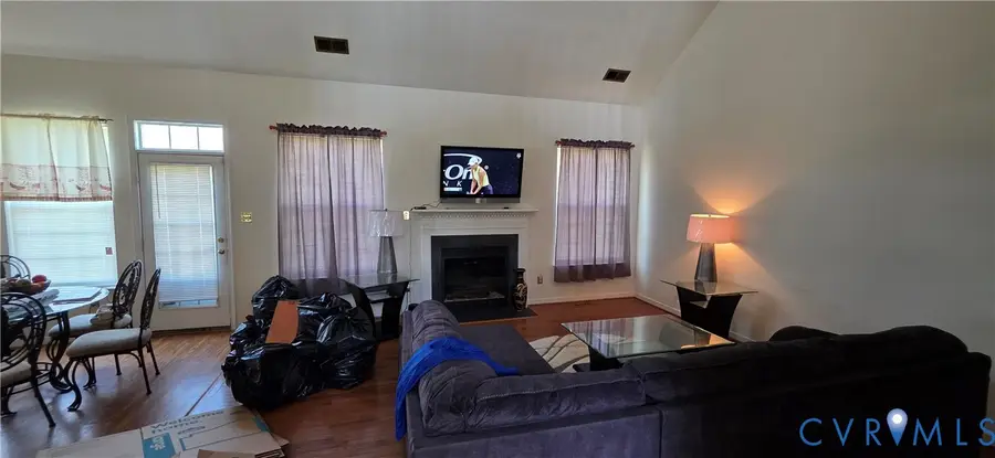 3165 Welsh Circle, East Highland Park, VA 23223 - #3