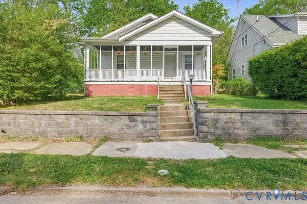 213 N 14th Avenue, Hopewell, VA 23860