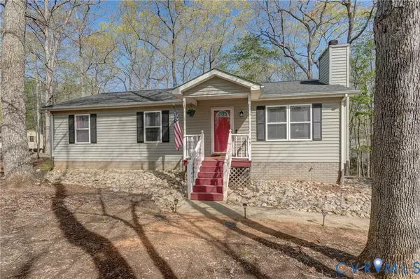 15 Austin Drive, Fluvanna, VA 22963