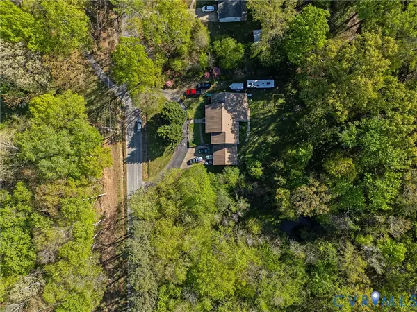 14219 Spruce Avenue, Chester, VA 23836