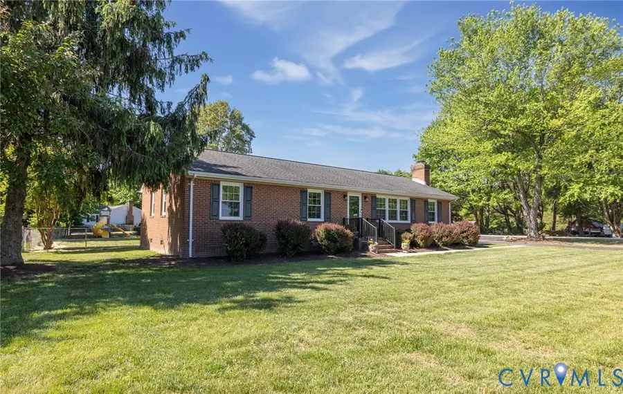 12089 Sunset Drive, Ashland, VA 23005 - #2