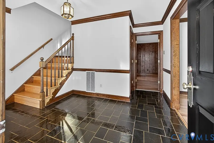 2340 Lancashire Drive, North Chesterfield, VA 23235 - #3