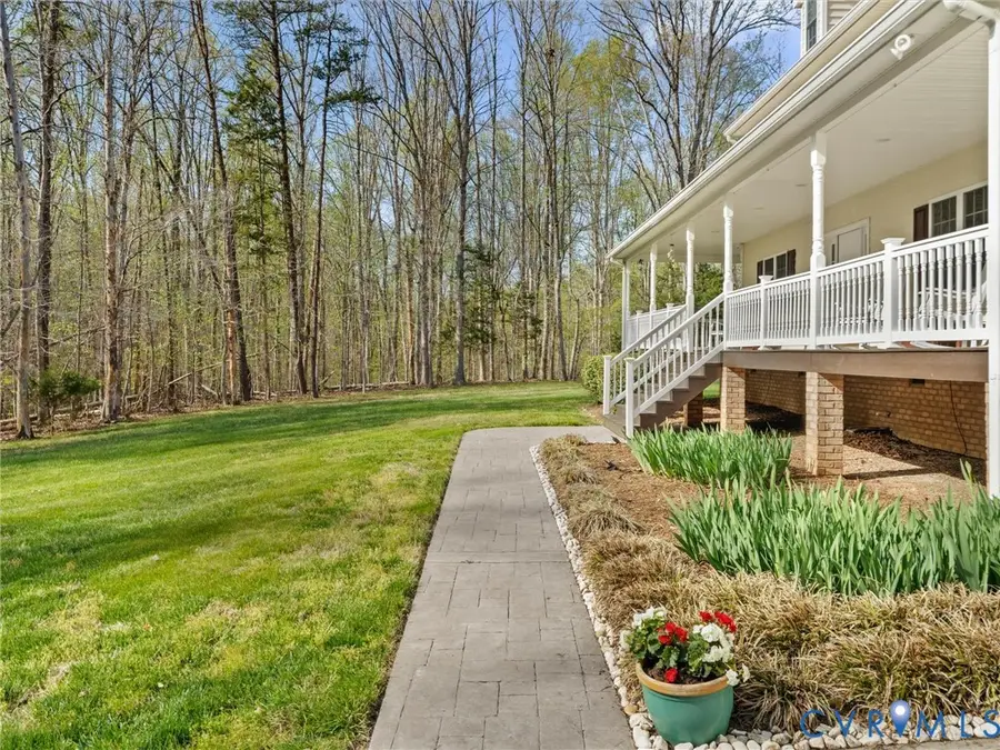 110 Oak Knoll Place, Bumpass, VA 23024 - #3