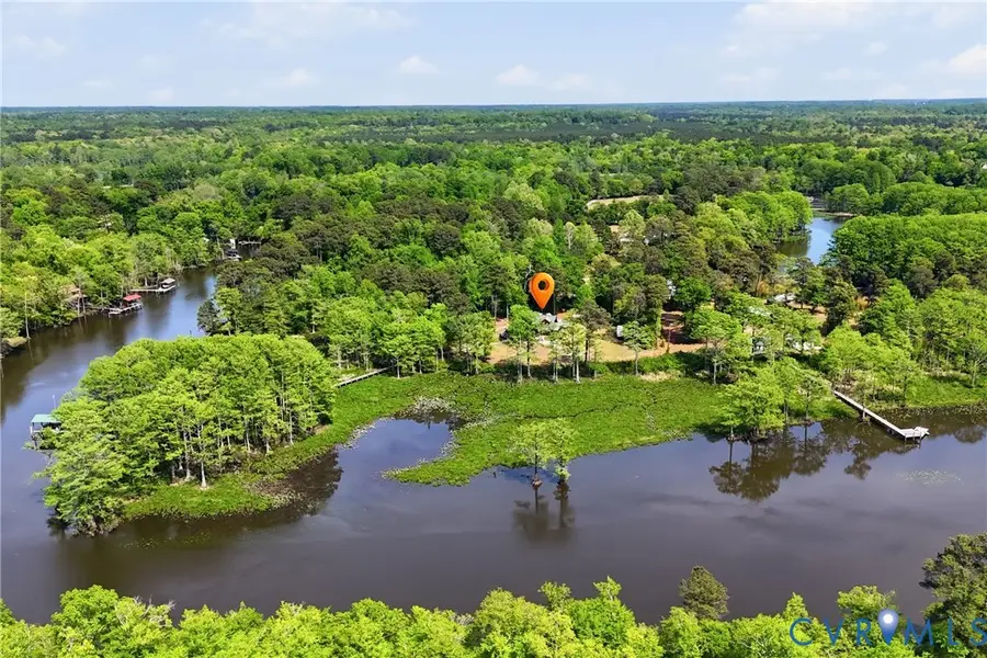 8401 Hicks Island Road, Lanexa, VA 23089 - #2