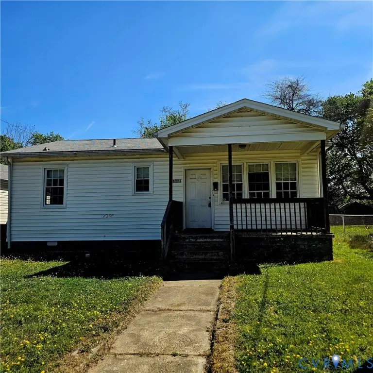 1227 Montgomery Avenue, Petersburg, VA 23803 - #2