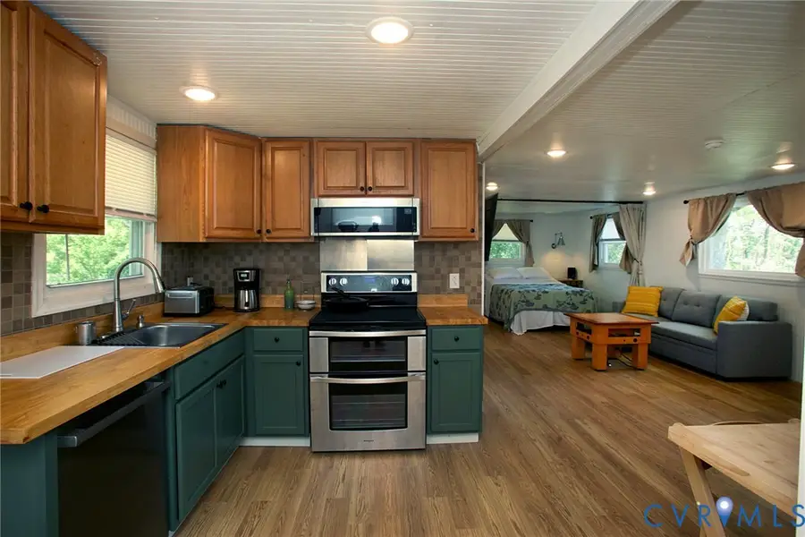 95 Fish Brax Lane, Hague, VA 22469 - #3