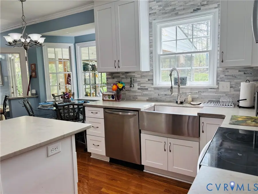 15111 Manor Gate Place, Midlothian, VA 23112 - #2