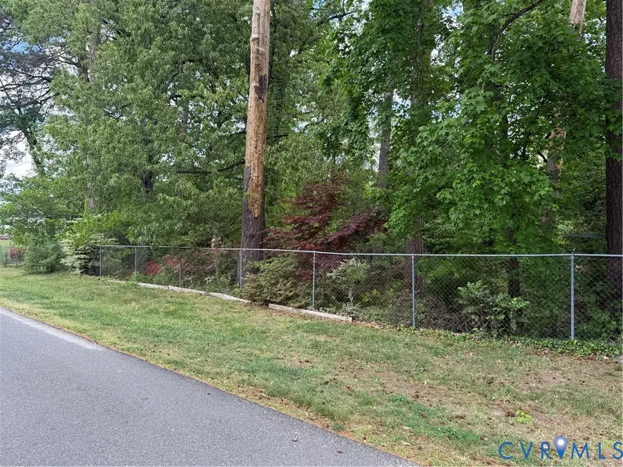 5315 Hill Drive, Henrico, VA 23228 - #2