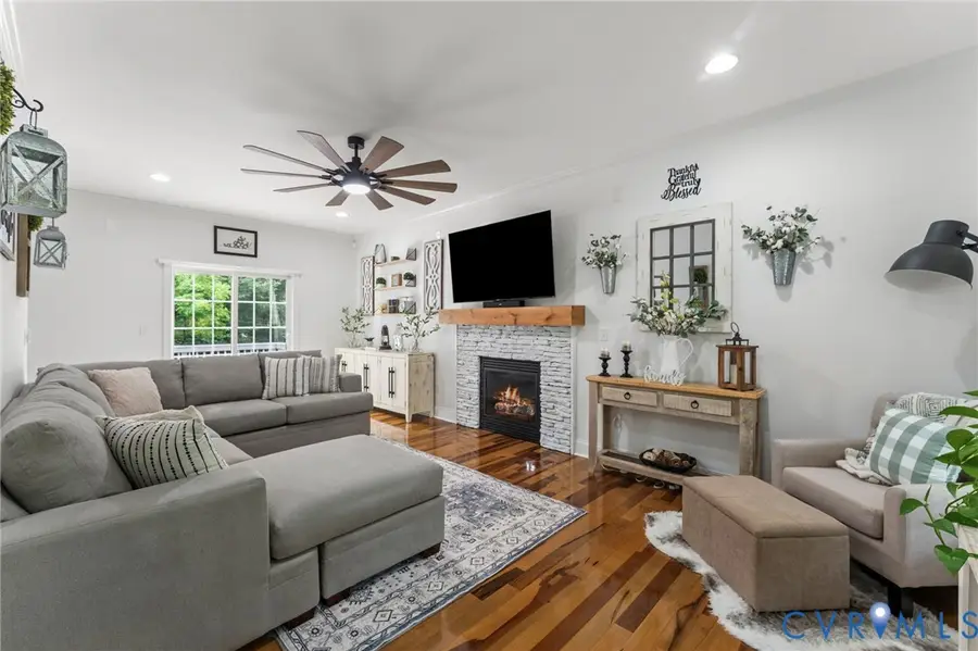 1625 4th Street, Victoria, VA 23974 - #3