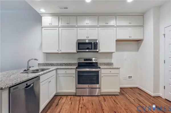 18764 Palisades Cove Trail, Moseley, VA 23120