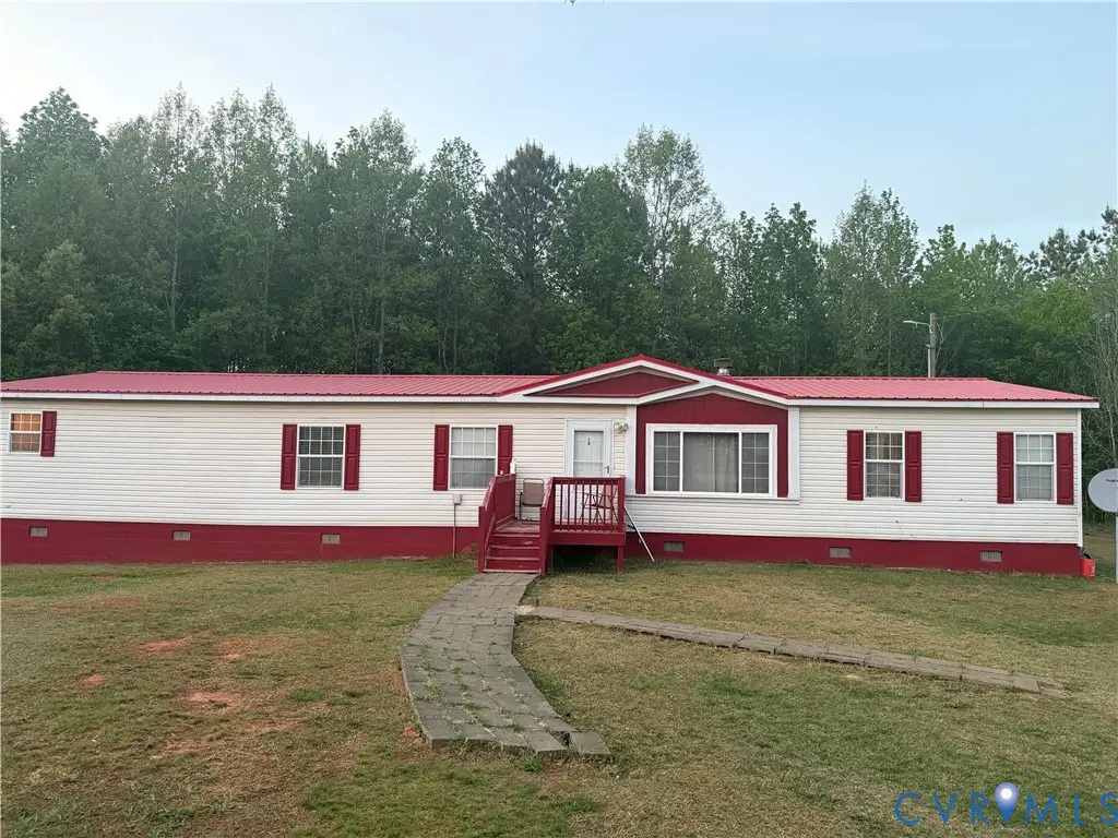 502 Stumps Deadend, Chase City, VA 23924 - #1