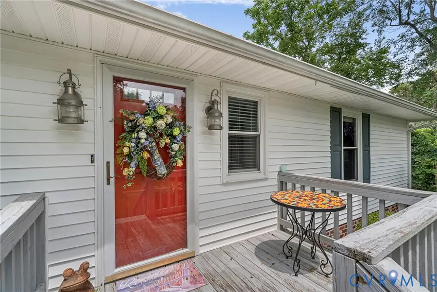 71 Egret Point Drive, Locust Hill, VA 23092 - #3