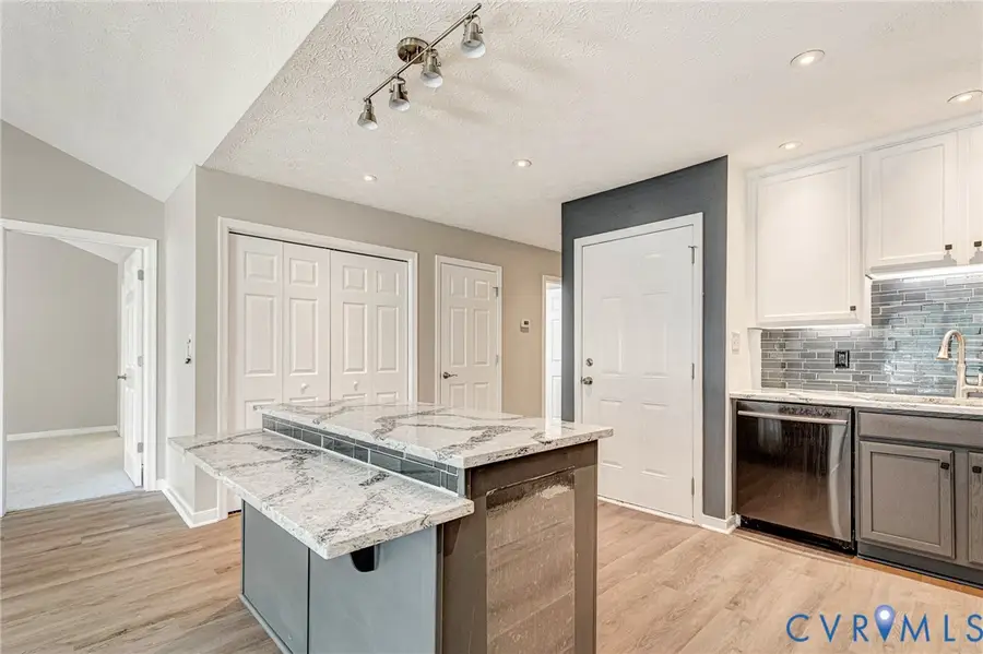 110 Gilcreff Place, Colonial Heights, VA 23834 - #3