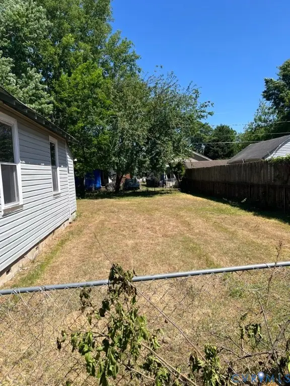 223 S 11th Avenue, Hopewell, VA 23860 - #3