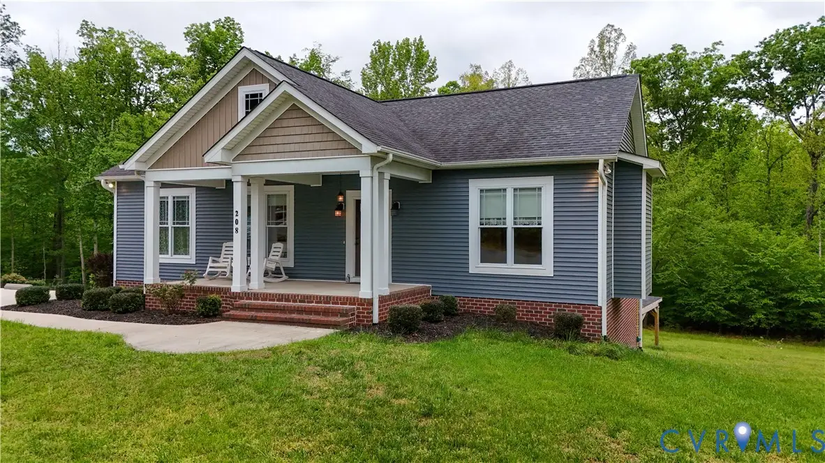 208 Thomas Circle, Farmville, VA 23901 - #1
