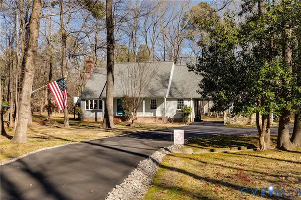 14747 Ramblewood Drive, Chester, VA 23836