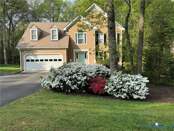 14408 Huntgate Woods Road, Chesterfield, VA 23112