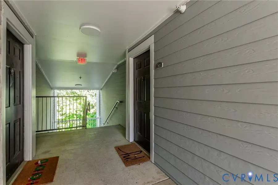 604 Bristol Village Drive #303, Midlothian, VA 23114 - #2