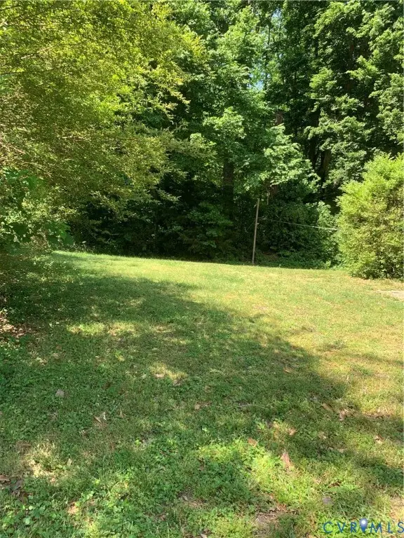 3060 Kingsland Road, Bellwood, VA 23237 - #2