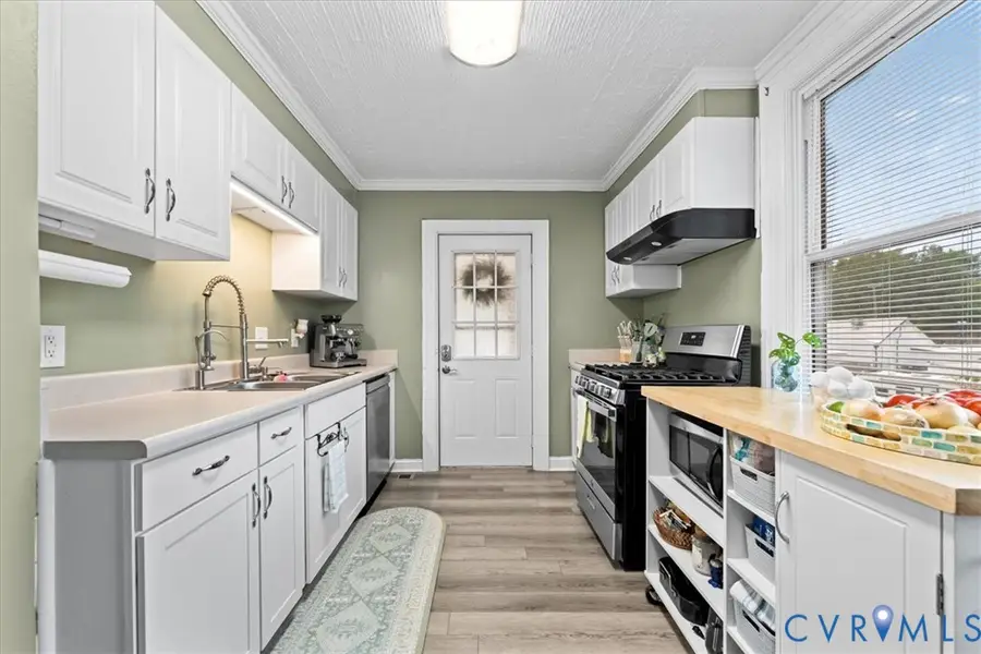125 Washington Avenue, Colonial Heights, VA 23834 - #3