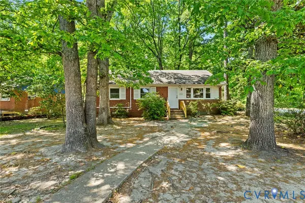 2800 Lauradale Lane, Richmond, VA 23234