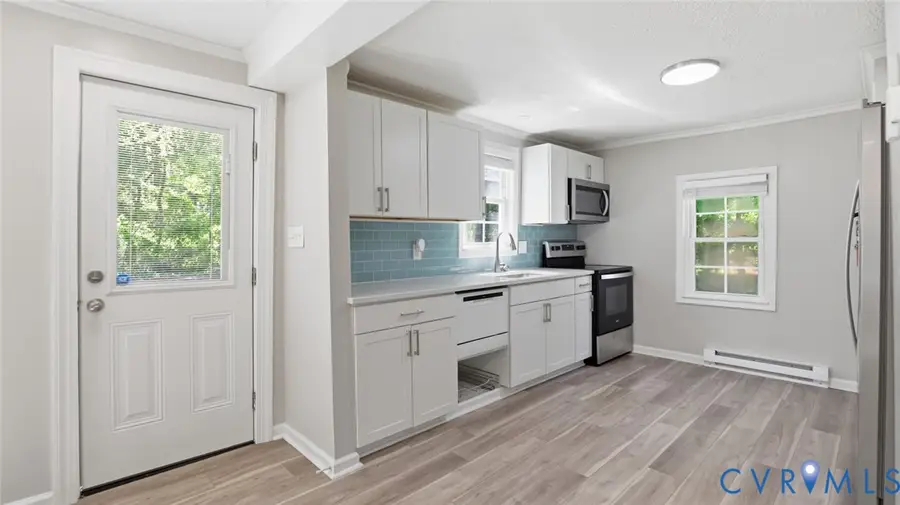 9261 Chester Road, Bellwood, VA 23237 - #2