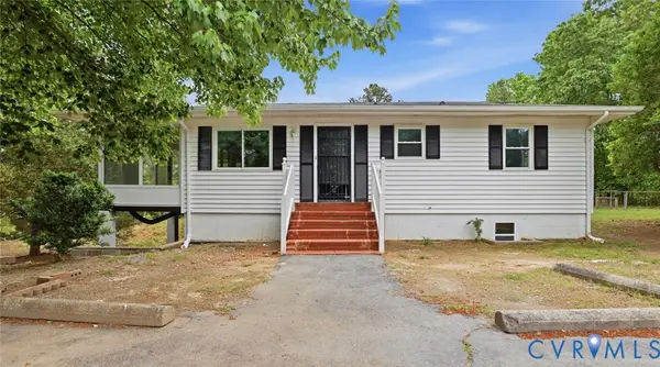 5431 W Hundred Road, Chester, VA 23831