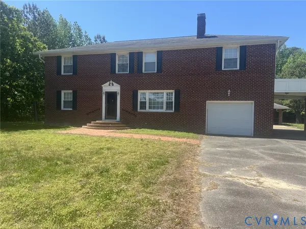 9516 E Colonial Trail, Smithfield, VA 23430