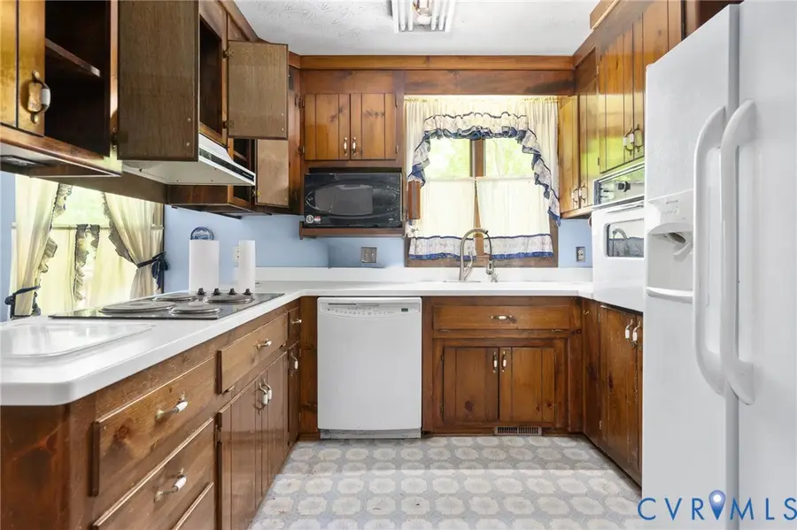 2906 Greenfaire Drive, Goochland, VA 23063 - #3