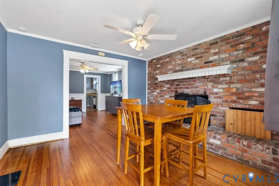 221 Piedmont Avenue, Colonial Heights, VA 23834 - #2