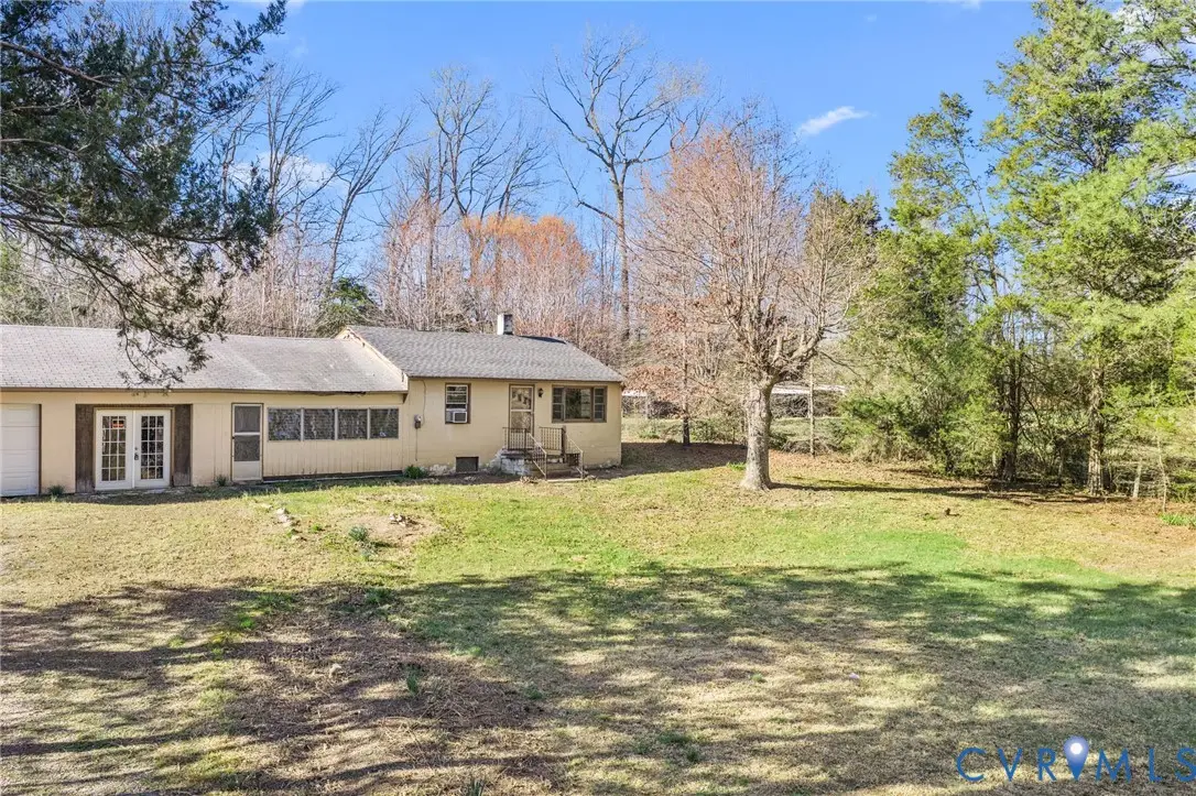 19161 Hollowing Creek Road, Beaverdam, VA 23015 - #1