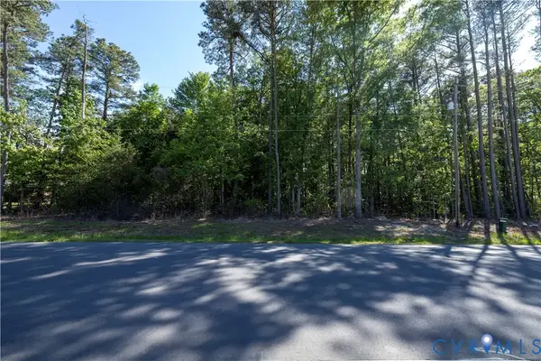 11561 Edinburgh Road, Glen Allen, VA 23060