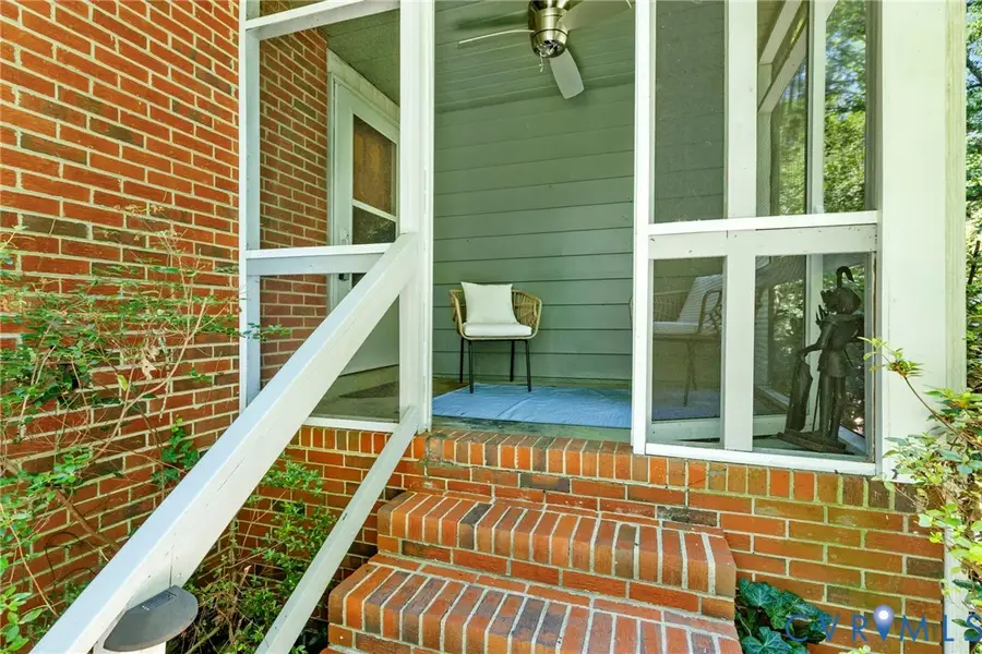 7901 Lake Shore Court, North Chesterfield, VA 23235 - #3