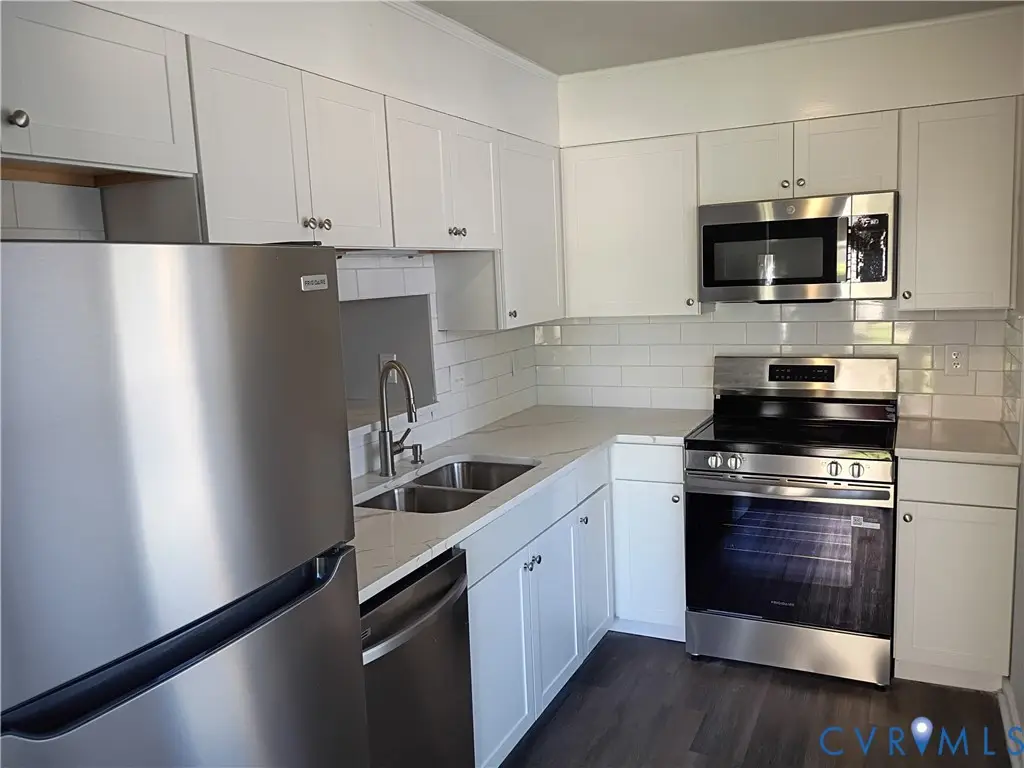 429 Hickorywood Circle, Richmond, VA 23223 - #1