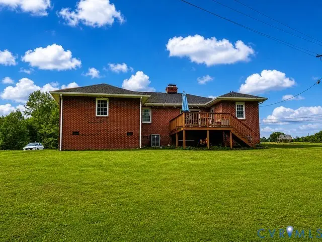 16487 Mountain Rd, Montpelier, VA 23192 - #2