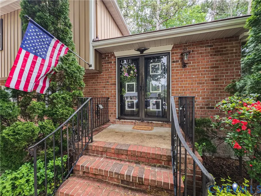 115 Flintlock Drive, Colonial Heights, VA 23834 - #2