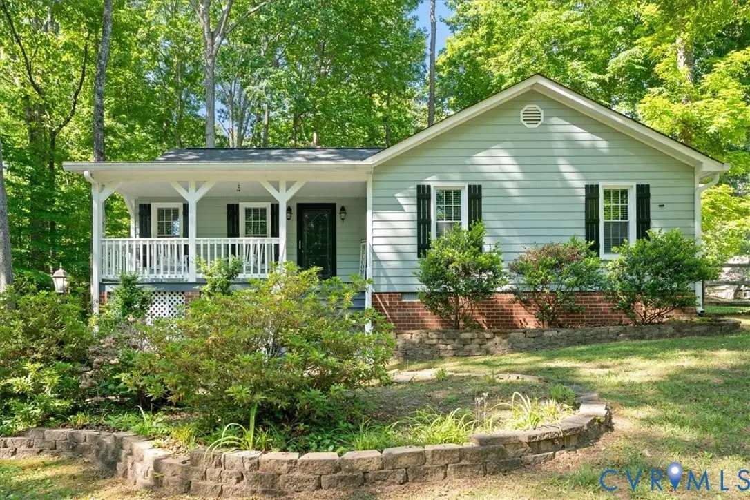 7161 Velvet Antler Drive, Midlothian, VA 23112 - #1