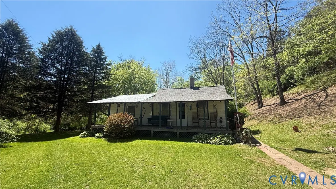 5833 Blue Ridge Turnpike, Fincastle, VA 24090 - #1