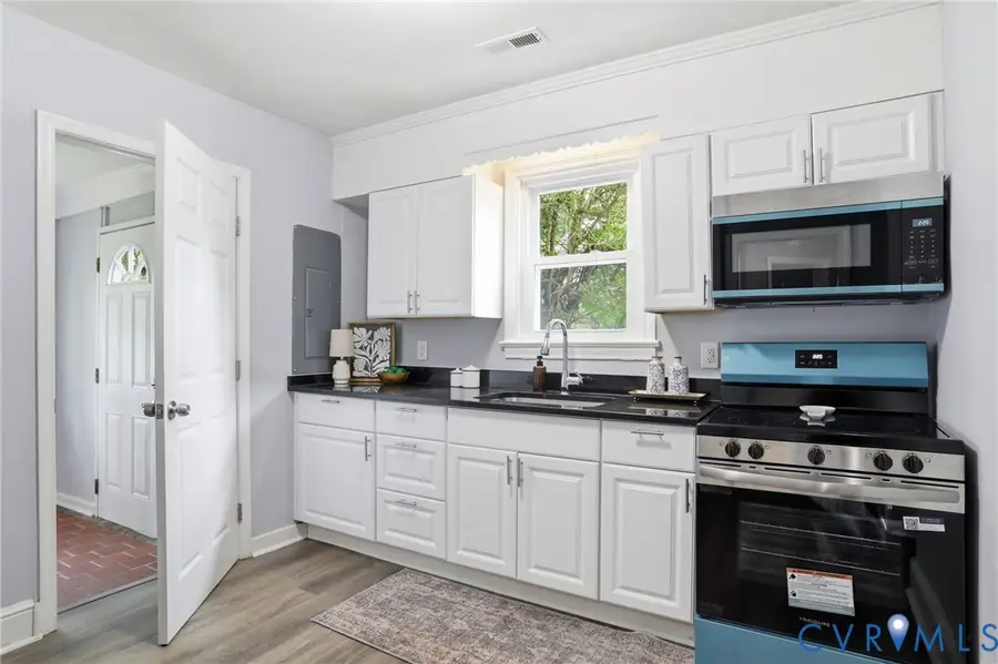 2311 Richmond Avenue, Petersburg, VA 23803 - #2
