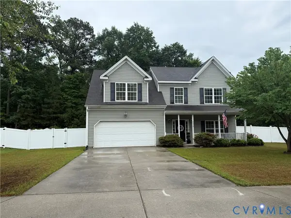6852 Watch Harbour Circle, Hayes, VA 23072