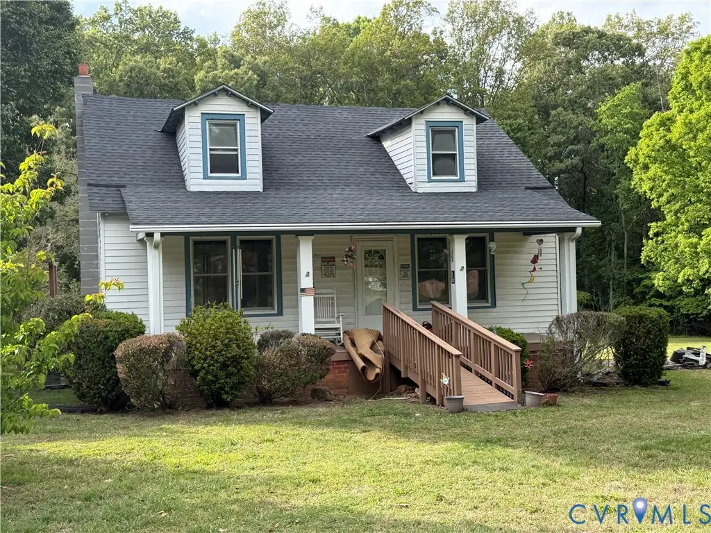 31125 N James Madison Highway, New Canton, VA 23123 - #1