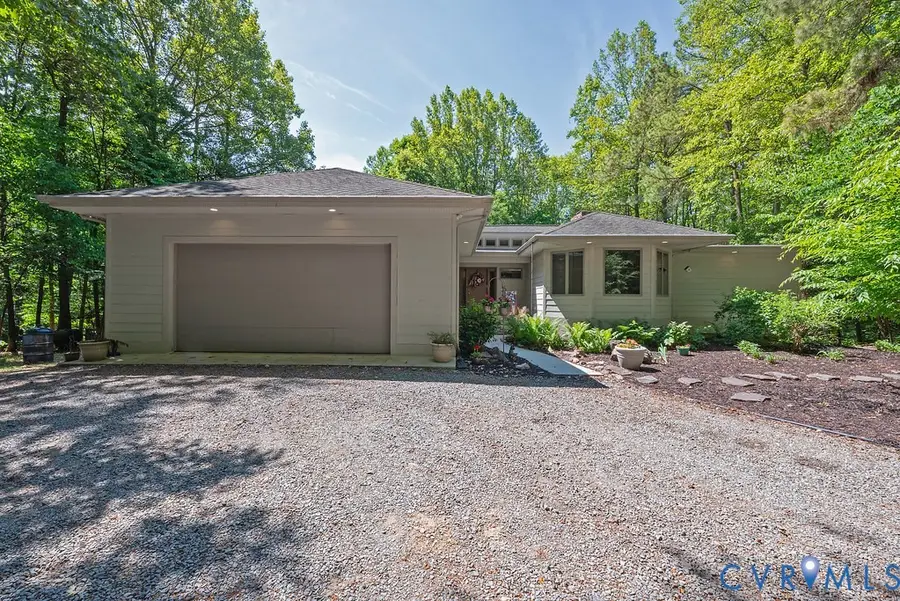 14434 Kings Grant Lane, Doswell, VA 23047 - #2