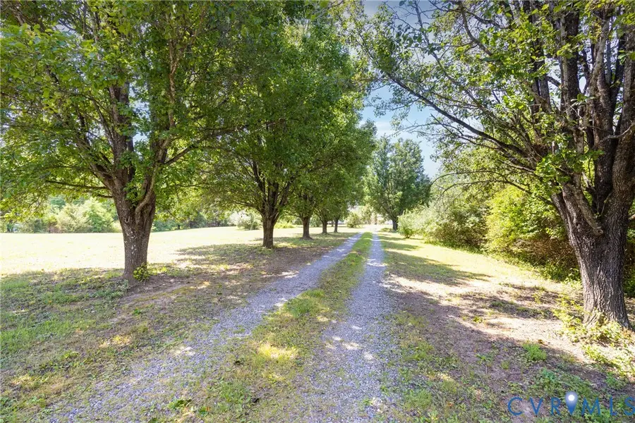 18337 Mabelton Road, Montpelier, VA 23192 - #2