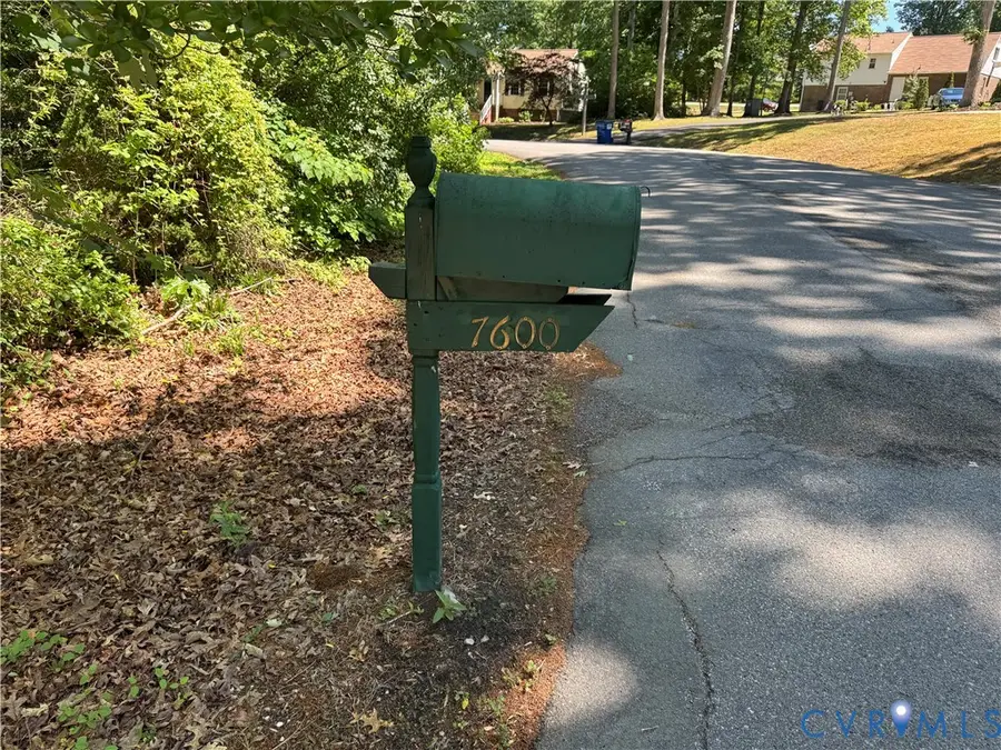 7600 Millcreek Drive, Manchester, VA 23235 - #2