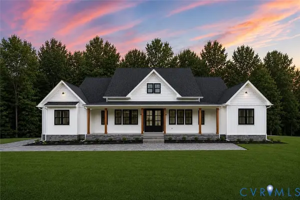 13216 Bradley Bridge Road, Chester, VA 23831