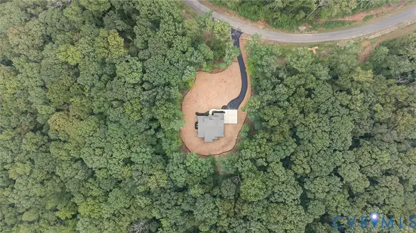 15232 Johns Trace Circle, Montpelier, VA 23192