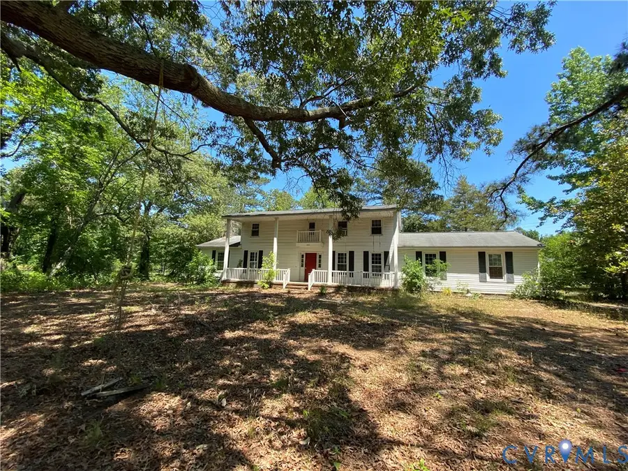 460 Thompson Avenue, West Point, VA 23181 - #2